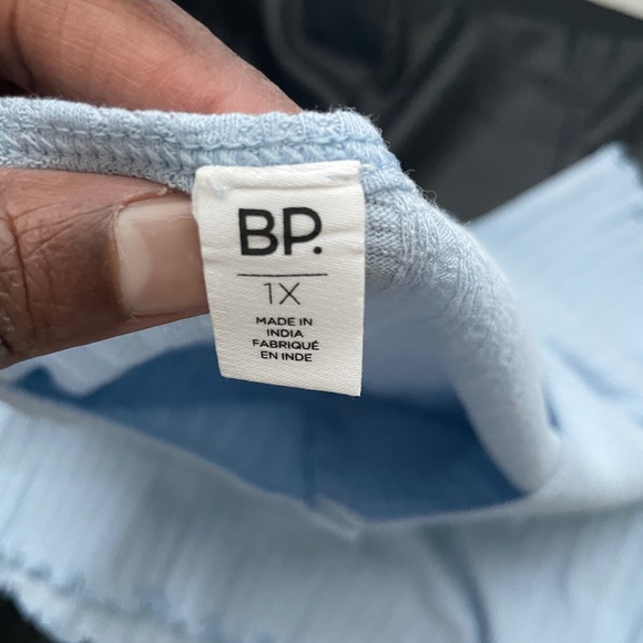 Pointelle Rib Crop Henley BP. - Picture 8 of 9